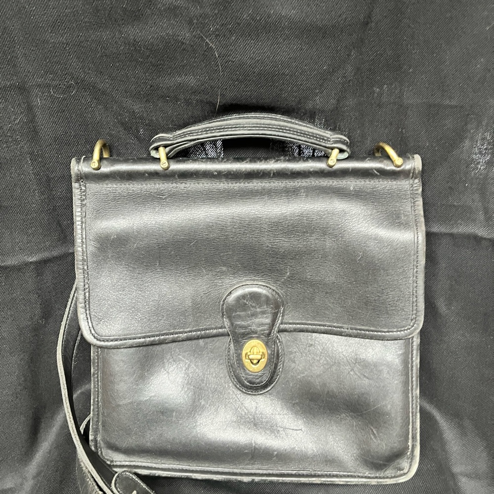Coach Legacy Vintage 9927 Willis Black Leather Shoulder Crossbody Handbag